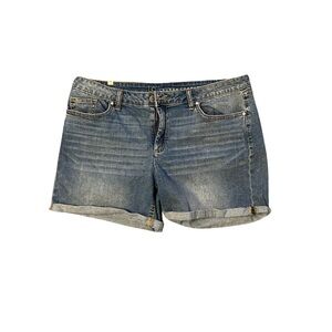 Lauren Conrad Women’s size 14 Shorts